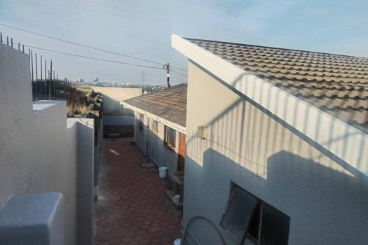 Phoenix – Freestanding House